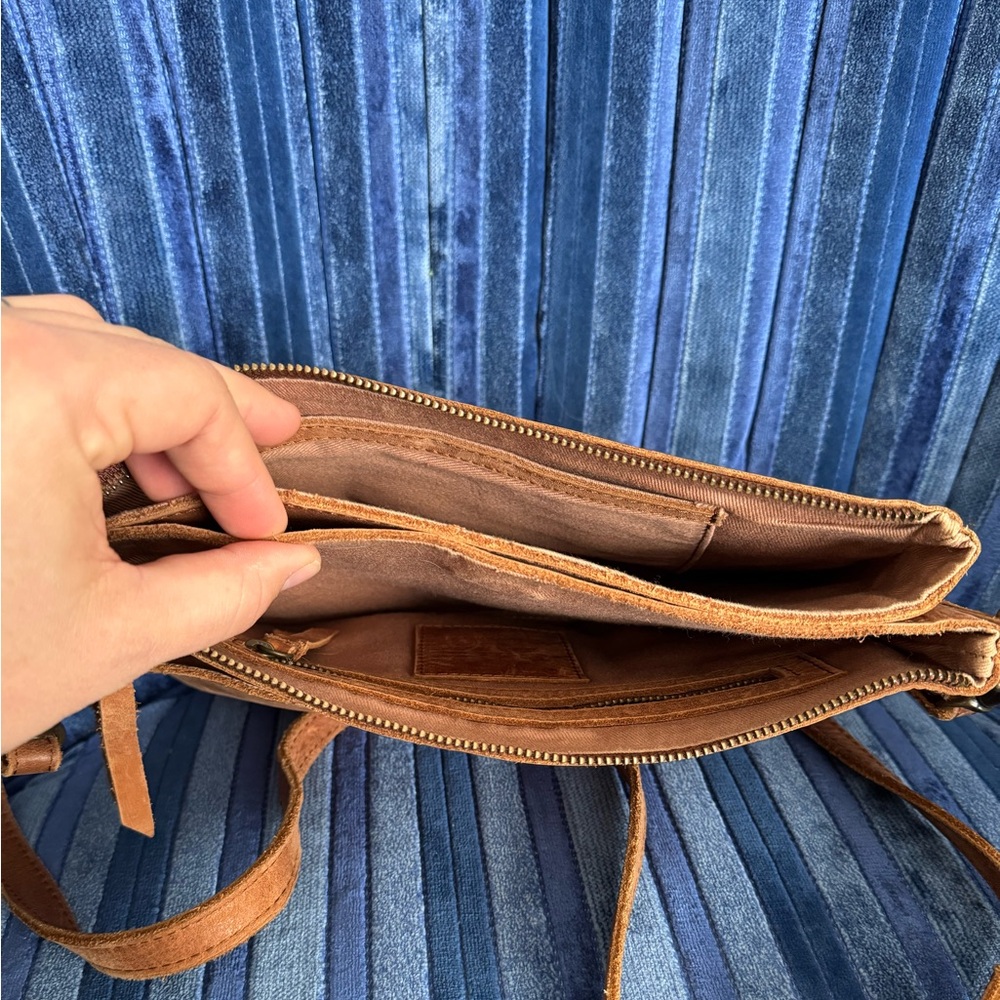 Able Purse - image 2